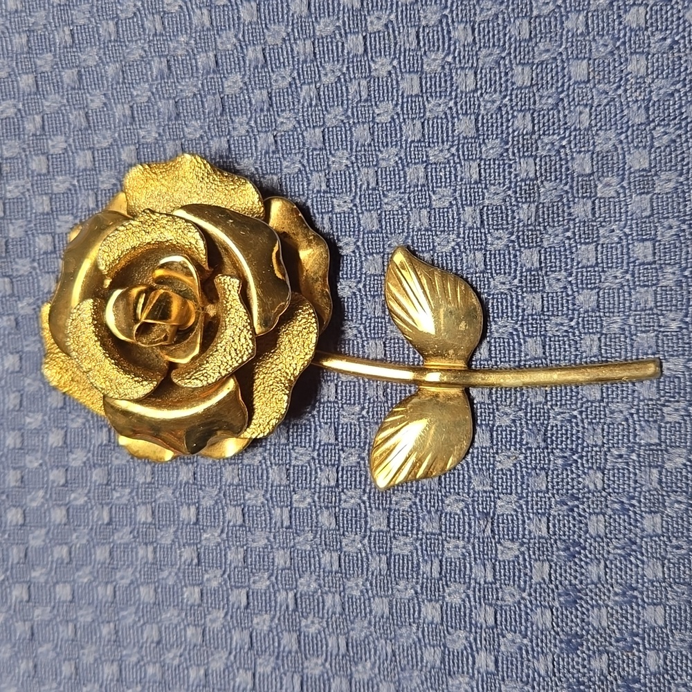 Vintage Goldtone Rose Brooch
